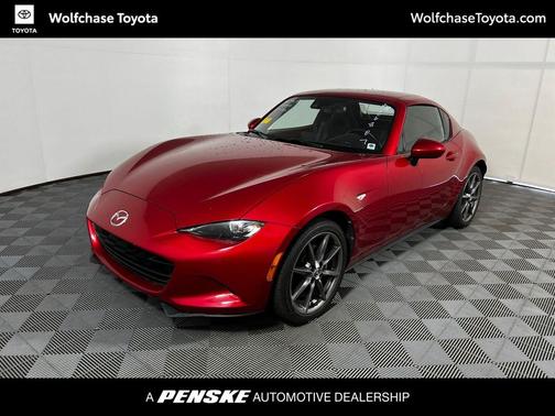 Soul Red Metallic 2017 Mazda MX-5 Miata RF Grand Touring