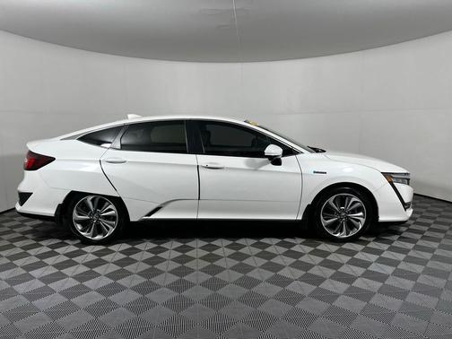 Platinum White Pearl 2018 Honda Clarity Plug-In Hybrid Touring