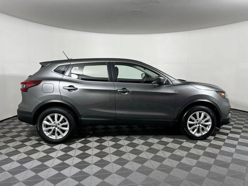 2022 Nissan Rogue Sport S