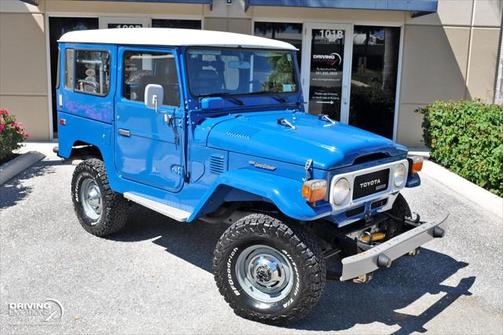 1982 Toyota Land Cruiser Base