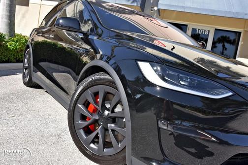 2024 Tesla Model X Plaid Tri Motor All-Wheel Drive