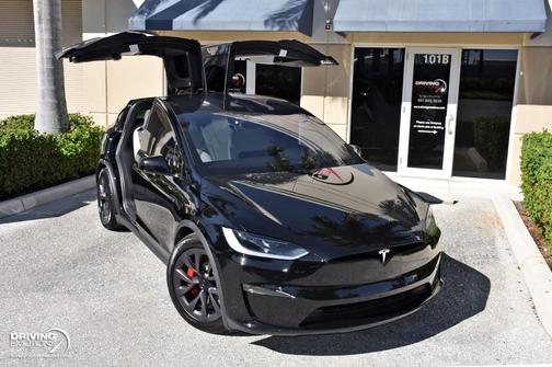 2024 Tesla Model X Plaid Tri Motor All-Wheel Drive