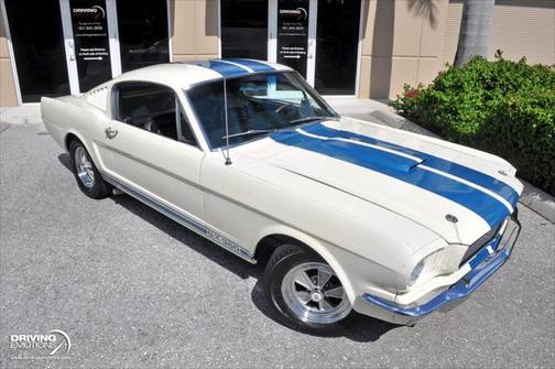 1965 Ford Mustang GT
