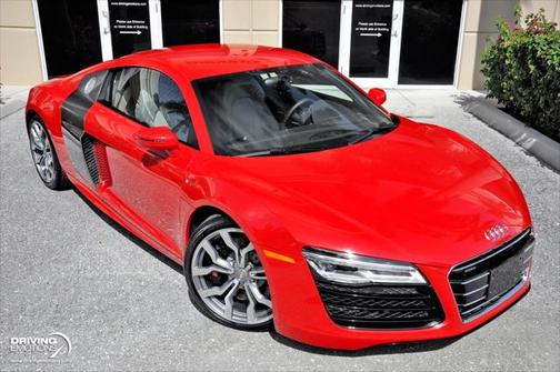 2014 Audi R8 5.2