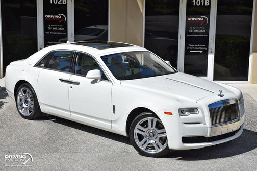 2015 Rolls-Royce Ghost WHITE/WHITE! PANO ROOF! PICNIC TABLES! CAMERA SYSTEM! $339K MSRP!!