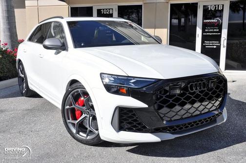 2025 Audi RS Q8 4.0T