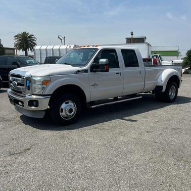 White Platinum Metallic Tri-Coat 2011 Ford F-350 XL