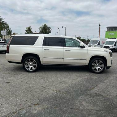 White Diamond Tricoat 2015 Cadillac Escalade ESV Sport