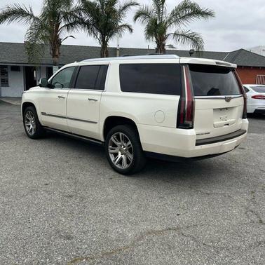 White Diamond Tricoat 2015 Cadillac Escalade ESV Sport