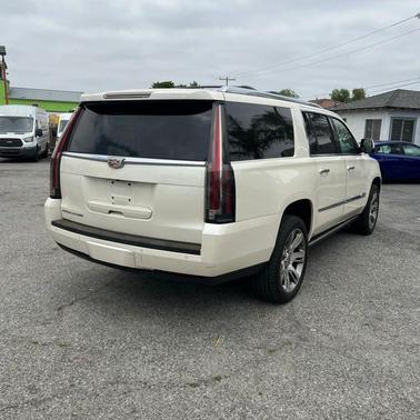 White Diamond Tricoat 2015 Cadillac Escalade ESV Sport