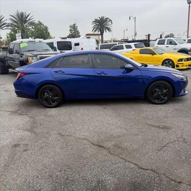2021 Hyundai ELANTRA SEL
