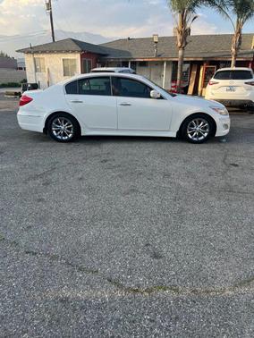 2012 Hyundai Genesis 3.8