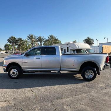 Bright Silver Metallic Clearcoat 2014 RAM 3500 Big Horn
