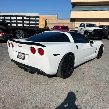 Arctic White 2006 Chevrolet Corvette Base