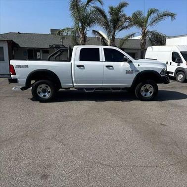 2017 RAM 2500 Tradesman Crew Cab 4x4 6'4' Box