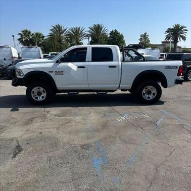 2017 RAM 2500 Tradesman Crew Cab 4x4 6'4' Box