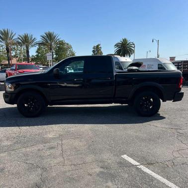 Diamond Black Crystal Pearlcoat 2021 RAM 1500 Classic Warlock Quad Cab 4x2 6'4' Box