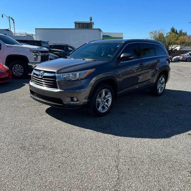 2014 Toyota Highlander Limited Platinum