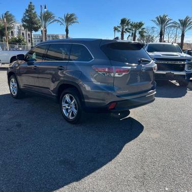 2014 Toyota Highlander Limited Platinum