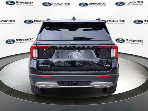 Agate Black Metallic 2026 Ford Explorer Active