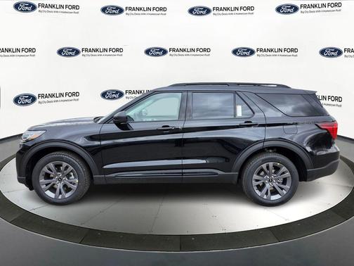 Agate Black Metallic 2026 Ford Explorer Active