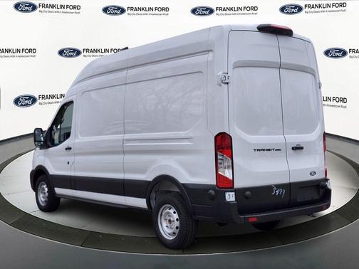 Oxford White 2026 Ford Transit-250 Base