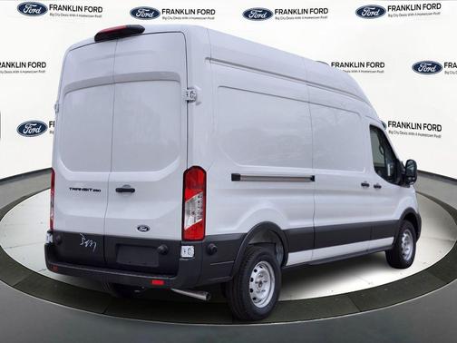 Oxford White 2026 Ford Transit-250 Base