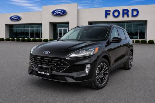 Agate Black Metallic 2022 Ford Escape SEL