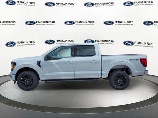 Avalanche 2026 Ford F-150 XLT
