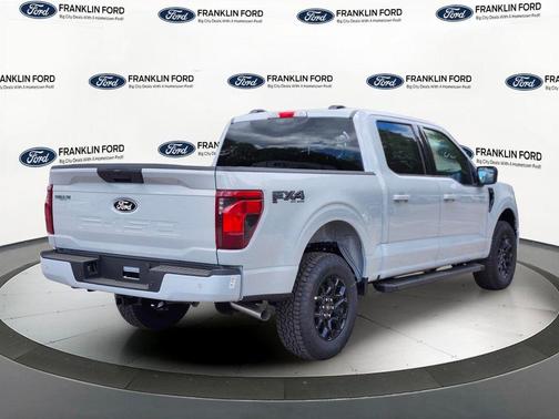 Avalanche 2026 Ford F-150 XLT