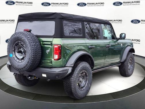 Eruption Green Metallic 2025 Ford Bronco Big Bend
