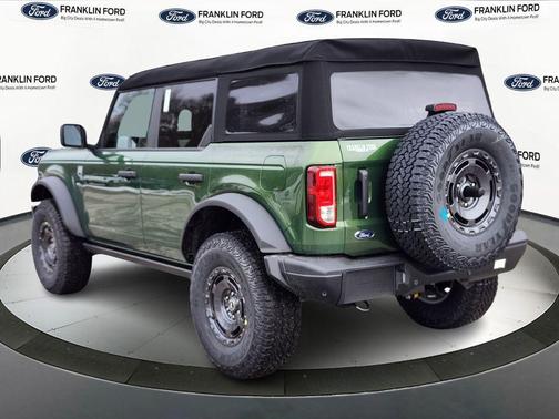 Eruption Green Metallic 2025 Ford Bronco Big Bend