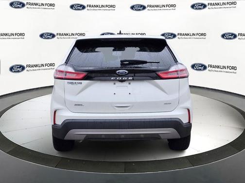 STAR WHITE 2022 Ford Edge SEL