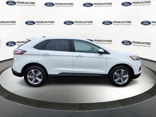 STAR WHITE 2022 Ford Edge SEL