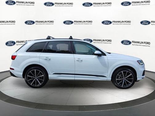 Glacier White Metallic 2023 Audi Q7 55 QUATTRO PREMIUM