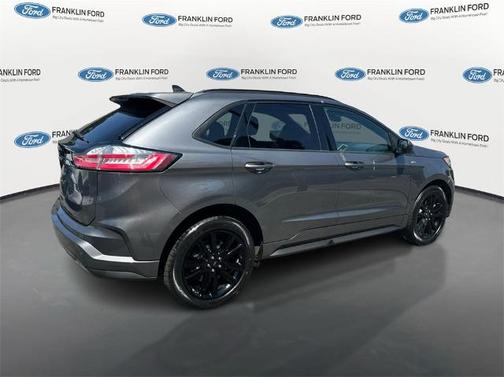 2022 Ford Edge ST LINE