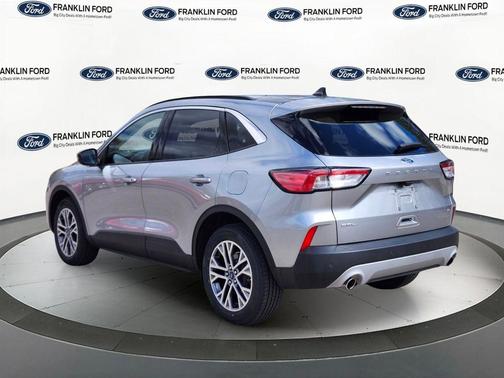 Iconic Silver Metallic 2022 Ford Escape SEL