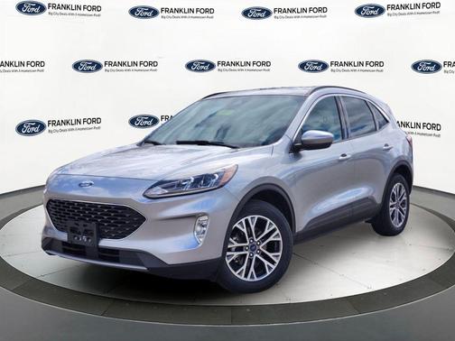 Iconic Silver Metallic 2022 Ford Escape SEL