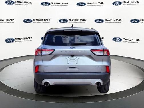 ICONIC SILVER 2022 Ford Escape SEL