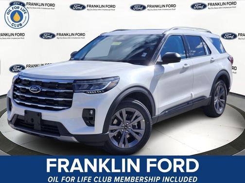 Star White 2026 Ford Explorer Active