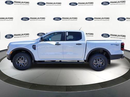 Oxford White 2025 Ford Ranger XLT