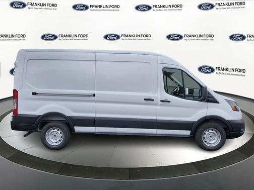 Oxford White 2026 Ford Transit-250 148 WB Medium Roof Cargo