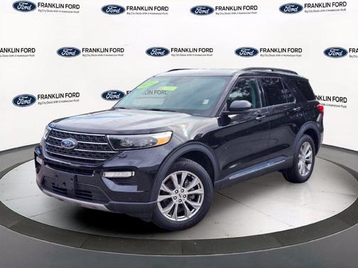 Agate Black Metallic 2024 Ford Explorer XLT