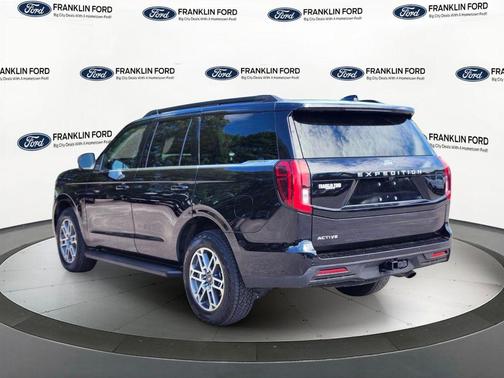 Agate Black Metallic 2025 Ford Expedition Active