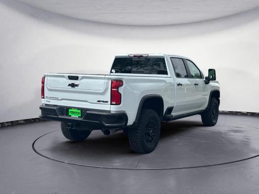 2024 Chevrolet Silverado 2500 ZR2