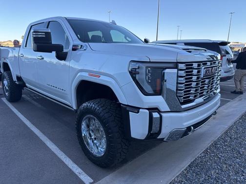 2024 GMC Sierra 3500 Denali