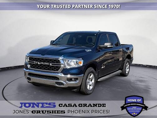 Patriot Blue Pearlcoat 2024 RAM 1500 Big Horn/Lone Star