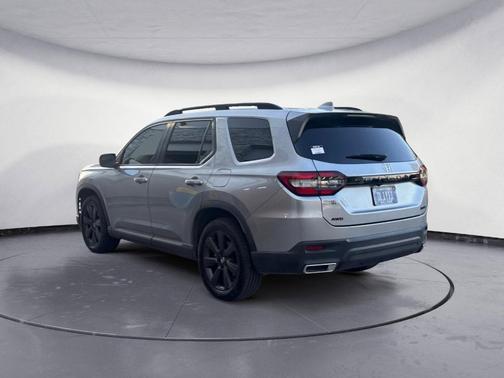 2023 Honda Pilot Sport