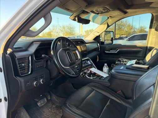 2024 GMC Sierra 2500 Denali