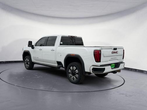 2024 GMC Sierra 2500 Denali